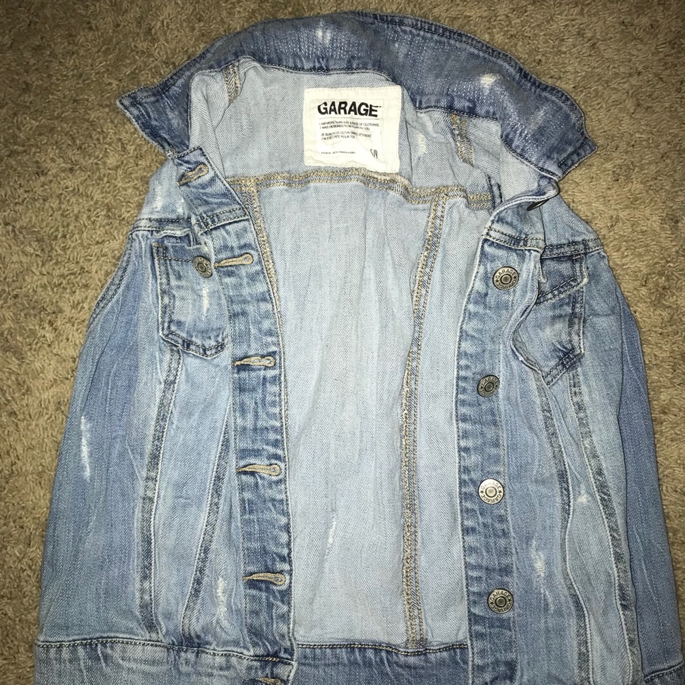 Jean Vest